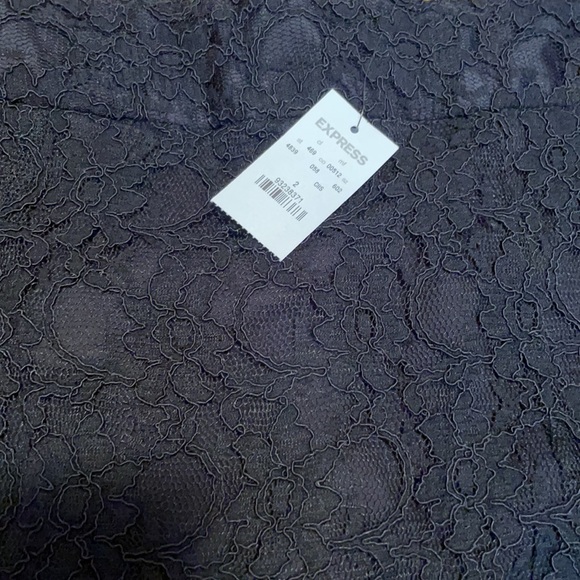 Express Mini skirt- size 2 - Picture 5 of 6